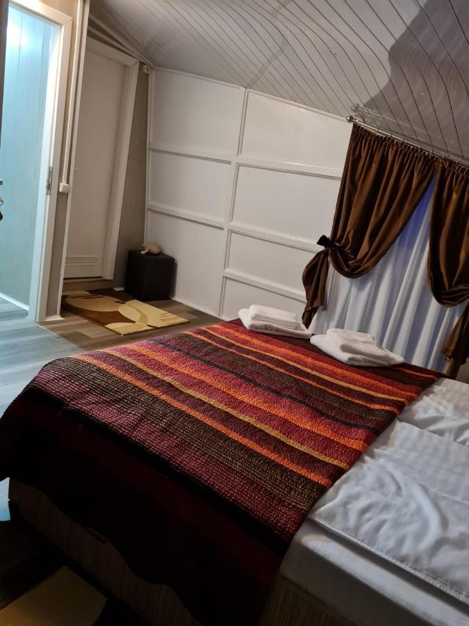 Hotel Plutitor Casa Pescarilor Sulina ซูลีนา ภายนอก รูปภาพ